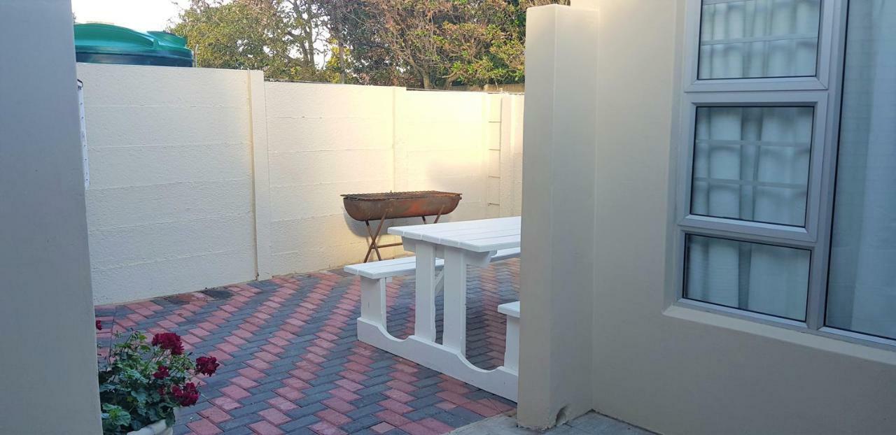 Hotel Kelzane Self-Catering Gonubie Zewnętrze zdjęcie